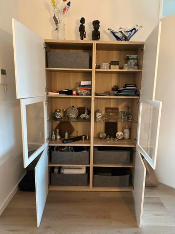 Mooie IKEA Besta Wandkast met Glazen Deurtjes - afbeelding 2 Mooie IKEA Besta Wandkast met Glazen Deurtjes - afbeelding 2