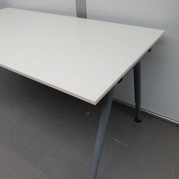 Ikea Galant Bureau 160x80 - Verstelbaar! - afbeelding 3 Ikea Galant Bureau 160x80 - Verstelbaar! - afbeelding 3