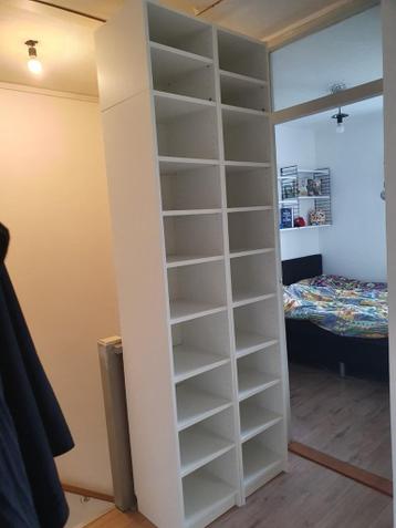 Ikea 2x Billy boekenkast met bovendeel en extra planken. - afbeelding 2