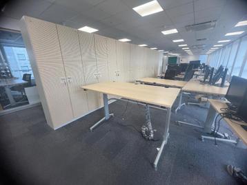 Elektrisch zit-sta bureau 160x80x72-138 cm, 90 stuks - afbeelding 2 Elektrisch zit-sta bureau 160x80x72-138 cm, 90 stuks - afbeelding 2
