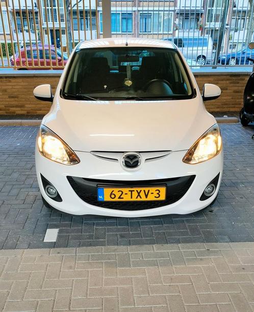 Mazda 2 1.3 Bifuel 62KW 5DRS 2012 Wit, Auto's, Mazda, Particulier, Elektrische ramen, Radio, Stoelverwarming, Trekhaak, LPG, A