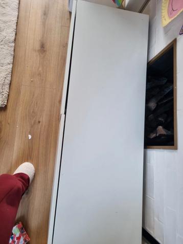 Ikea Besta kastje - wit met 2 grote lades - afbeelding 2 Ikea Besta kastje - wit met 2 grote lades - afbeelding 2