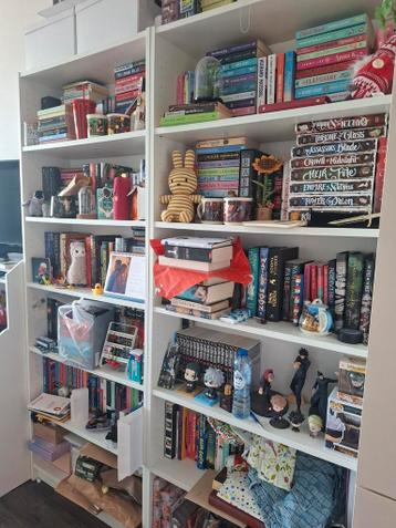 Twee Witten Billy Boekenkasten - ook apart te koop - afbeelding 2 Twee Witten Billy Boekenkasten - ook apart te koop - afbeelding 2
