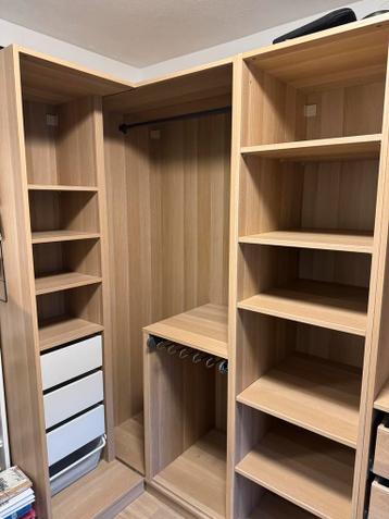 Ikea Pax hoekkast + losse kast met lades en roede - afbeelding 3 Ikea Pax hoekkast + losse kast met lades en roede - afbeelding 3