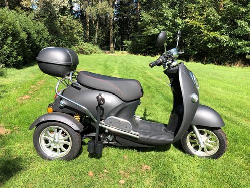 Move Vigorous T412 elektrische driewiel scootmobiel, Fietsen en Brommers, Scooters | Overige merken, Zo goed als nieuw, Maximaal 25 km/u