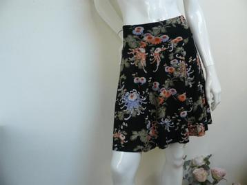 KING LOUIE rok border skirt zwart bloemen maat M zga NIEUW