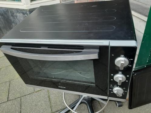 Inventum hete lucht, Grill, oven type OV606CS/01., Witgoed en Apparatuur, Ovens, Zo goed als nieuw, Vrijstaand, Oven met grill