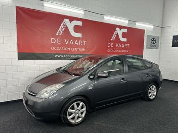 Toyota Prius 1.5 VVT-i Business Edition - NAVI/CAMERA/NAP