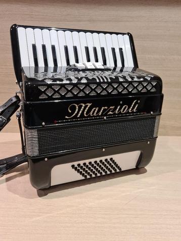 Marzioli II M 48 accordeon 5,95 kg met garantie