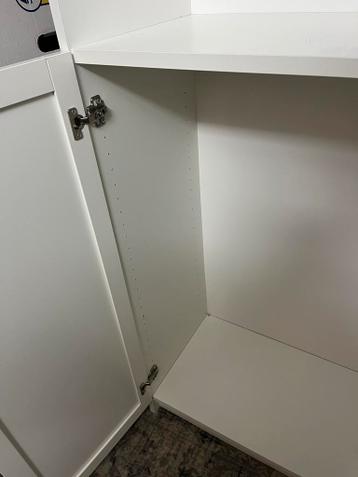 BILLY / OXBERG Boekenkast met deuren, wit, 80x30x202 cm - afbeelding 6 BILLY / OXBERG Boekenkast met deuren, wit, 80x30x202 cm - afbeelding 6