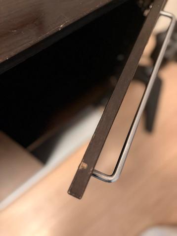 Gratis IKEA Effektiv kast - Zelf ophalen incl 2 trappen! - afbeelding 9 Gratis IKEA Effektiv kast - Zelf ophalen incl 2 trappen! - afbeelding 9