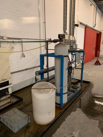 Gedemineraliseerd water zuiveringsinstallatie 800l per uur 