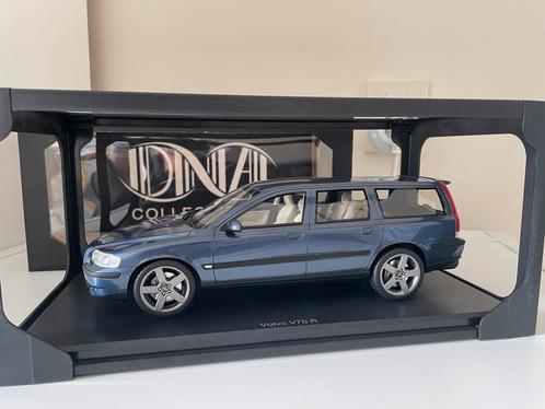Collectors Item! DNA 1:18 Volvo V70R nieuw in doos!, Hobby en Vrije tijd, Modelauto's | 1:18, Nieuw, Auto, Overige merken, Ophalen of Verzenden