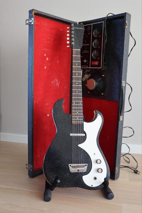 Silvertone 1448 Case Amp Black Sparkle (vintage), Muziek en Instrumenten, Snaarinstrumenten | Gitaren | Elektrisch, Gebruikt, Semi-solid body