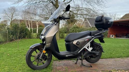 Supersoco CPX E-scooter Zeer compleet, Fietsen en Brommers, Scooters | Overige merken, Zo goed als nieuw, Maximaal 45 km/u, Elektrisch