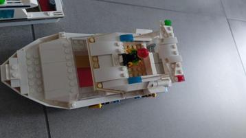 Lego cruiseboot en vissersboot