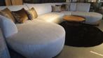 Curved velvet hoekbank met veel opties | Showroom Utrecht