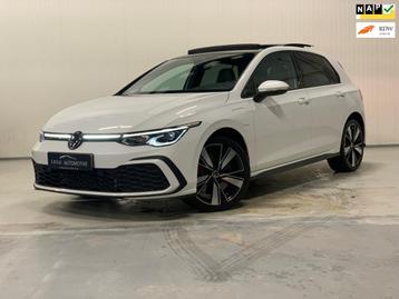 Volkswagen Golf 1.4 eHybrid GTE | PANO | IQ LIGHT | STUURVER