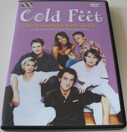 Dvd *** COLD FEET *** 2-DVD Boxset Seizoen 1, Cd's en Dvd's, Dvd's | Tv en Series, Zo goed als nieuw, Komedie, Boxset, Vanaf 6 jaar
