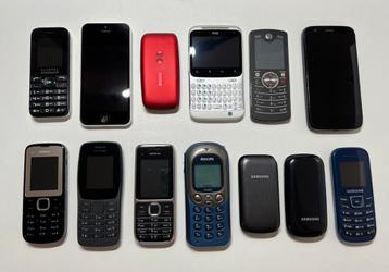 Verzameling oude(re) telefoons (oa Apple, Nokia, Samsung)