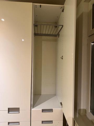 4x IKEA PAX kasten met hgl deuren in een koop GEDEMONTEERD - afbeelding 2 4x IKEA PAX kasten met hgl deuren in een koop GEDEMONTEERD - afbeelding 2