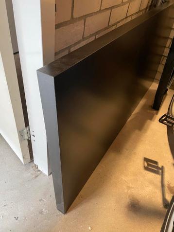 IKEA Malm bed 140x200 - Zwartbruin (zonder lattenbodem) - afbeelding 3 IKEA Malm bed 140x200 - Zwartbruin (zonder lattenbodem) - afbeelding 3