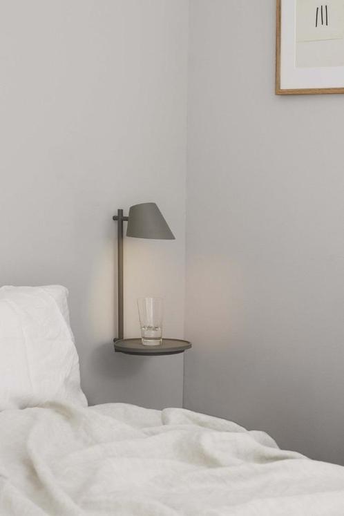 'Stay' wandlamp bedlamp slaapkamerlamp Design For The People, Huis en Inrichting, Lampen | Wandlampen, Zo goed als nieuw, Metaal