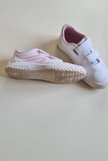 TENNIS SCHOENEN Artengo wit/roze mt 34 !!ZGAN!!