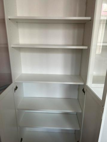 Billy/oxberg boekenkast ikea 80x41x202 cm - afbeelding 3 Billy/oxberg boekenkast ikea 80x41x202 cm - afbeelding 3
