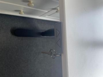 Werktafel – IKEA Bekant Elektrisch Zit/Sta Bureau – 120x80 c - afbeelding 3 Werktafel – IKEA Bekant Elektrisch Zit/Sta Bureau – 120x80 c - afbeelding 3