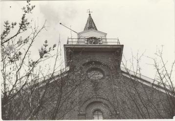 LANDSMEER  N.H. Kerk gr.f. 