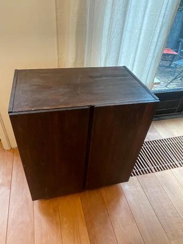 Ivar IKEA-kast grenen, 80x50x83 cm, donkerbruin geverfd - afbeelding 2 Ivar IKEA-kast grenen, 80x50x83 cm, donkerbruin geverfd - afbeelding 2