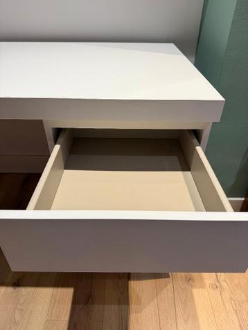 Bureau | IKEA Malm - Wit - afbeelding 3 Bureau | IKEA Malm - Wit - afbeelding 3