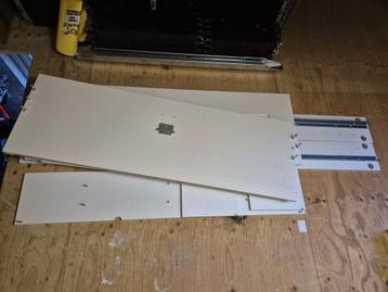 Ikea bedframe 140x200cm met opbergruimte - afbeelding 3 Ikea bedframe 140x200cm met opbergruimte - afbeelding 3