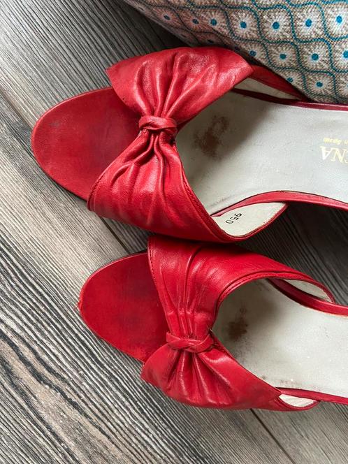 Vintage pumps van Salvator Sapena Spain, Kleding | Dames, Schoenen, Gedragen, Pumps, Rood, Ophalen of Verzenden