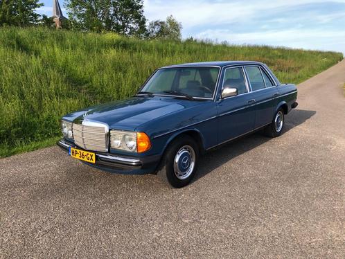 Mercedes 200-Serie w123, Auto's, Mercedes-Benz, Particulier, 200-Serie, Benzine, Sedan, Automaat, Origineel Nederlands, Blauw