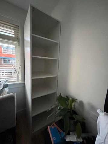 IKEA Pax Basiselement met 5 planken - afbeelding 1 IKEA Pax Basiselement met 5 planken - afbeelding 1