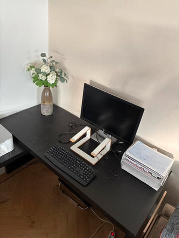 IKEA Bureau Malm - Donkerbruin/Zwart - Tweedelig - afbeelding 3 IKEA Bureau Malm - Donkerbruin/Zwart - Tweedelig - afbeelding 3