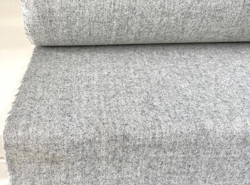 Camira Synergy LDS08; lichte grijstinten; 14 mtr meubelstof, Hobby en Vrije tijd, Stoffen en Lappen, Nieuw, Wol, 120 cm of meer