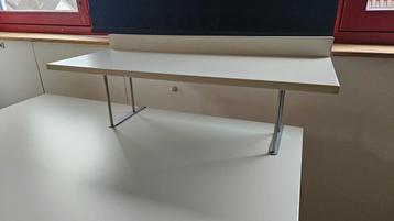 Prachtig, stabiel bureau, kantoor kwaliteit, met opzetstuk - afbeelding 5 Prachtig, stabiel bureau, kantoor kwaliteit, met opzetstuk - afbeelding 5