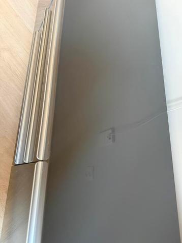 IKEA BESTA Tv Meubel - Hoogglans Grijs - afbeelding 2 IKEA BESTA Tv Meubel - Hoogglans Grijs - afbeelding 2