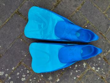 Flippers zwemvliezen kind maat 30-31 Decathlon