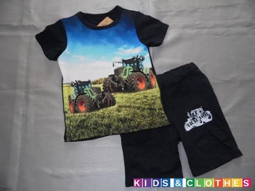 Korte Broek en T Shirt met Tractor Print Fendt 110/116, Kinderen en Baby's, Kinderkleding | Maat 116, Ophalen of Verzenden