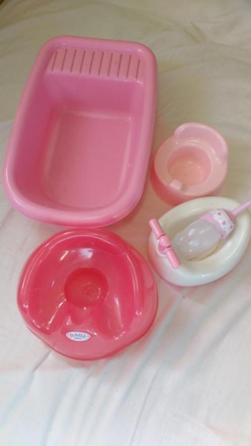 Baby Born badje en potje en toebehoren Roze wit zuig flesje, Kinderen en Baby's, Speelgoed | Poppen, Gebruikt, Babypop, Ophalen of Verzenden