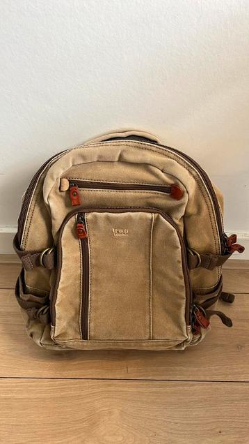 Backpack (free)