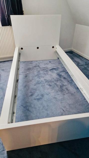 Ikea Malm Bedframe Wit met Matras - afbeelding 5 Ikea Malm Bedframe Wit met Matras - afbeelding 5