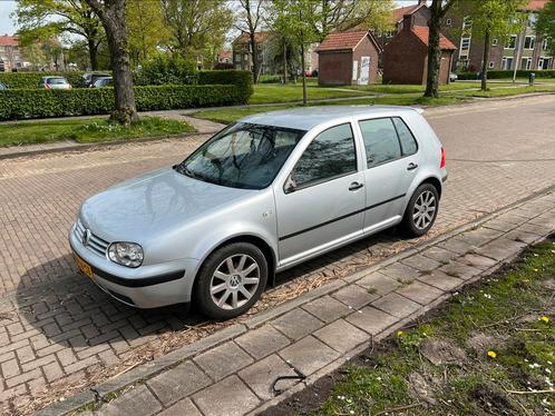 Volkswagen Golf 2.0 onderdelen, Auto-onderdelen, Carrosserie en Plaatwerk, Motorkap, Volkswagen, Voor, Ophalen