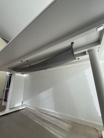 Bureau Ikea - In hoogte verstelbaar - afbeelding 5 Bureau Ikea - In hoogte verstelbaar - afbeelding 5