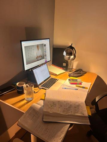 Ikea Bekant Bureau - Topconditie! - afbeelding 2 Ikea Bekant Bureau - Topconditie! - afbeelding 2