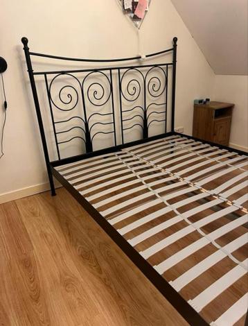 Ikea stalen bed frame met matras en lattenbodem - afbeelding 1 Ikea stalen bed frame met matras en lattenbodem - afbeelding 1